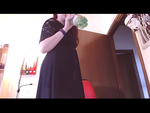 ❤️ Pokorni rob koji voli prljave i sočne gaćice prisiljen je masturbirati nakon što pogleda ovaj video! ❤️❌ Prekrasni porno kod nas ❌️❤